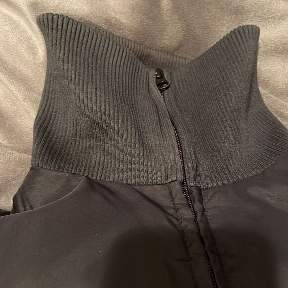 Vintage GAP 1990’s Black Quilted Zip Up Down Feather Puffer Warm Jacket Sz XS - Picture 10 of 10